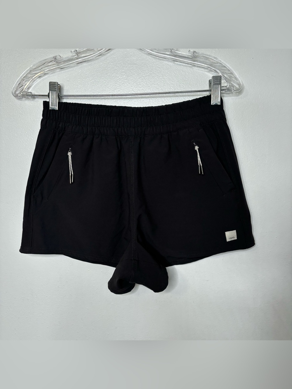 Vuori Dash Shorts Women’s Small Black Athletic Running